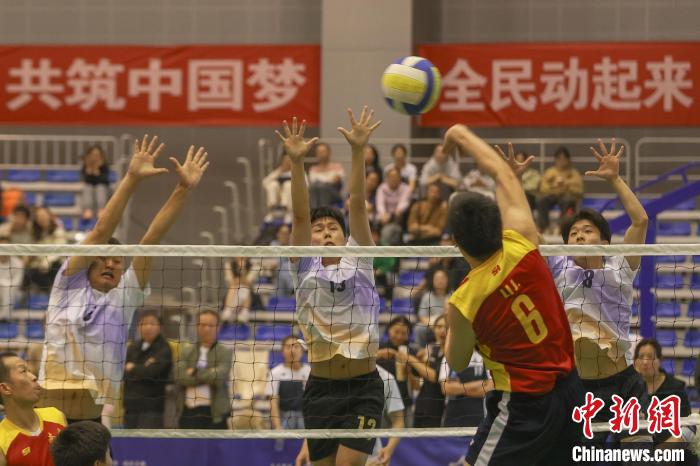 江西省首届气排球联赛总决赛在南昌落幕,渝水