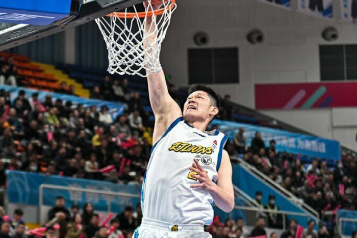 浙江广厦客场力克天津完成双杀重返榜首